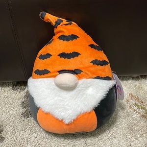Gnome Squishmallows